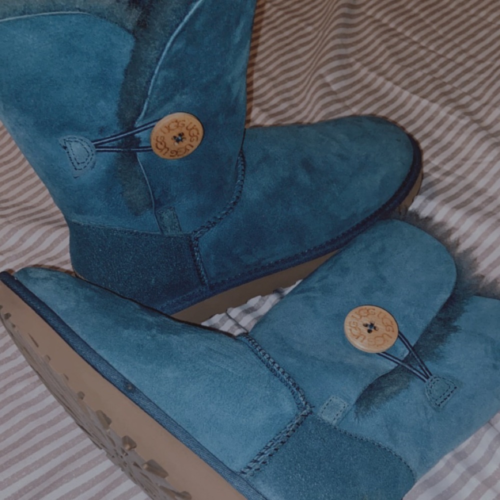 Ugg boots!!